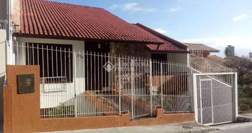 Casa com 4 quartos à venda na Rua Visconde de Taunay, 206, Agronômica, Florianópolis
