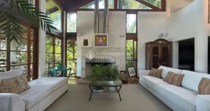 Casa com 4 quartos à venda na Rua Almirante Barroso, 188, João Paulo, Florianópolis