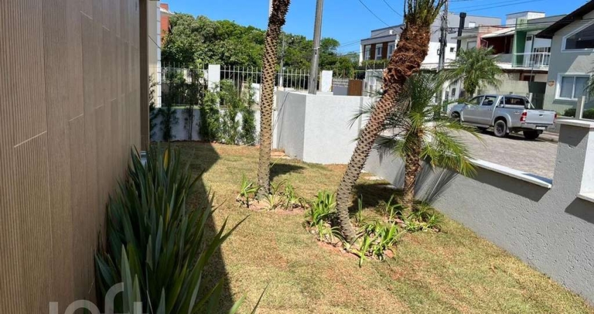 Casa em condomínio fechado com 3 quartos à venda na Rua Grumixama, 183, Moenda, Florianópolis