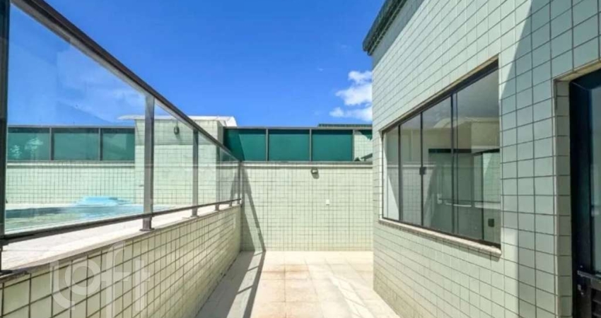 Apartamento com 3 quartos à venda na Rua Frontino Manoel Geremias, 65, Trindade, Florianópolis