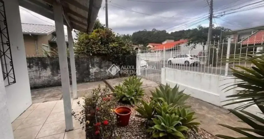 Casa com 3 quartos à venda na Rua Júlia Costa, 275, Saco dos Limões, Florianópolis