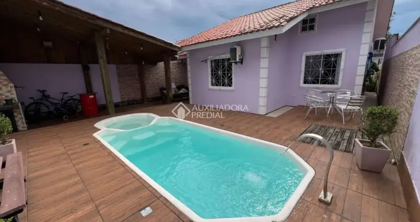 Casa com 2 quartos à venda na Rua Julieta da Silva Melo, 358, Forquilhas, São José
