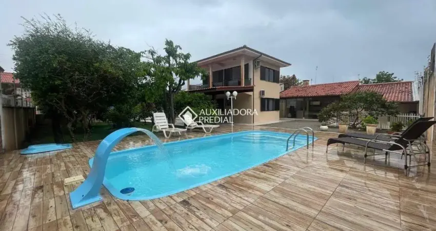 Casa com 4 quartos à venda na Rua Olavo Juvenal Ramos, 851, Campeche, Florianópolis