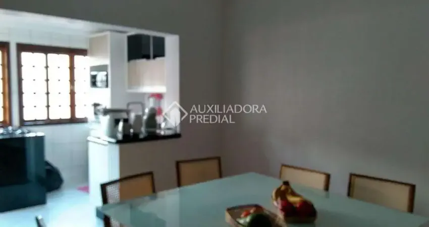 Casa em condomínio fechado com 4 quartos à venda na Rua Carlos Rosa Lopes, 273, Santa Terezinha, São Bernardo do Campo