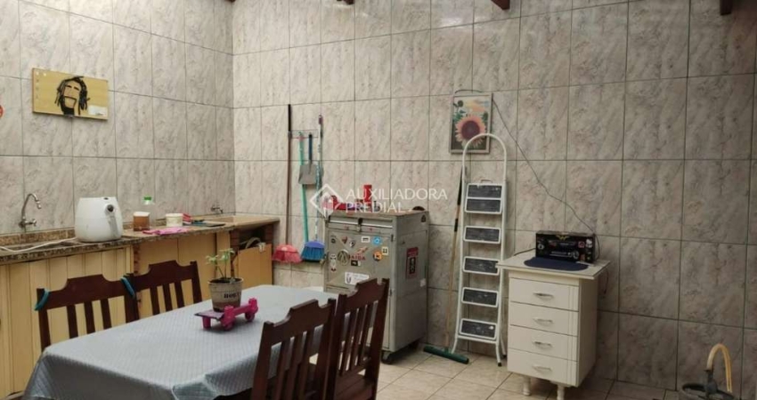 Casa com 3 quartos à venda na São Bernardo, 378, Serraria, Diadema