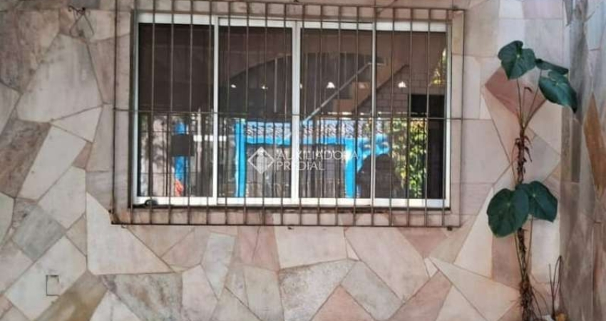 Casa com 4 quartos à venda na dos Pessegueiros, 540, Taboão, Diadema