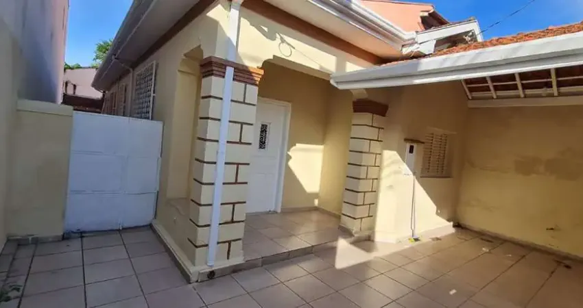 Casa com 3 quartos à venda na João de Freitas Miranda, 61, Centro, Taubaté