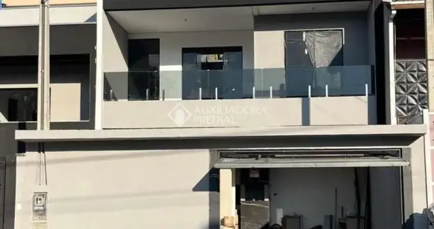 Casa com 3 quartos à venda na Martim Pescador, 415, Portal dos Passaros, São José dos Campos