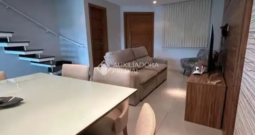 Casa com 2 quartos à venda na Francisco Mariotto, 142, Dos Finco, São Bernardo do Campo