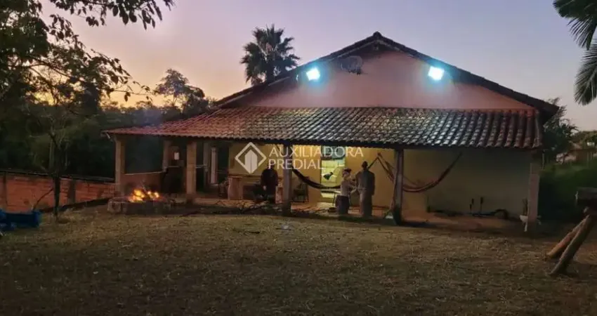 Casa em condomínio fechado com 3 quartos à venda na Helena Dal Pozo Bertin, 200, Jardim São Paulo, Tatuí