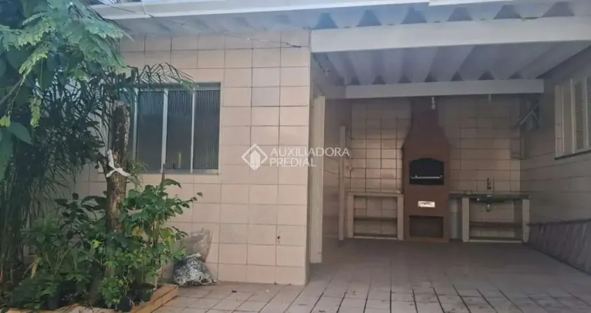 Casa com 3 quartos à venda na Rua dos Franciscanos, 35, Jardim Santo André, Santo André