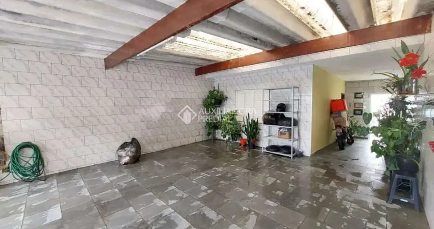 Casa em condomínio fechado com 2 quartos à venda na Rua dos Botucudos, 145, Vila Valparaíso, Santo André