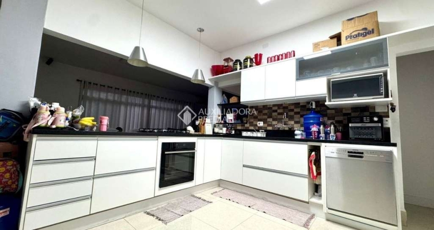 Casa com 3 quartos à venda na Rua José Aníbal Colleoni, 183, Rudge Ramos, São Bernardo do Campo