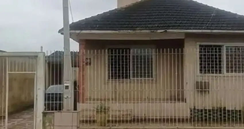 Casa com 5 quartos à venda na Pedro Lourenço Avila Marengo, 48, Vila Eunice Velha, Cachoeirinha
