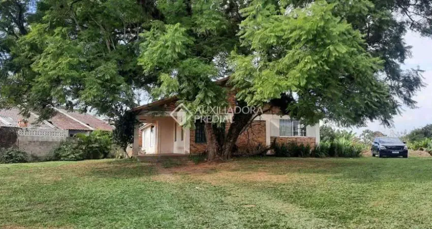 Casa com 2 quartos à venda na Rua Corte Real, 235, Morada Gaúcha, Gravataí