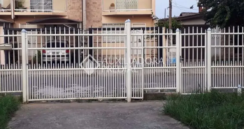 Casa em condomínio fechado com 4 quartos à venda na Rua Doutor Décio Martins Costa, 915, Vila Eunice Nova, Cachoeirinha