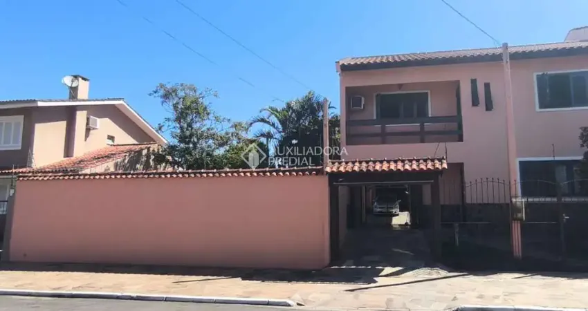 Casa com 3 quartos à venda na Rua Waldemar Guido Vicentini, 326, Dom Feliciano, Gravataí