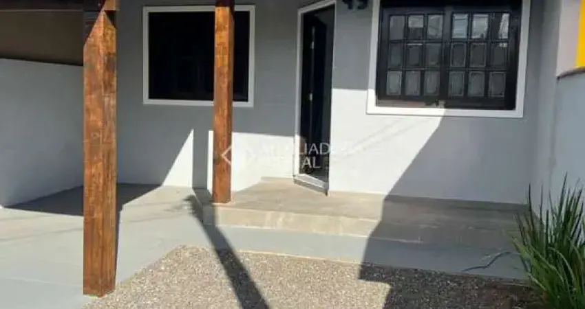 Casa com 2 quartos à venda na Rua Barbosa Lessa, 49, Bom Sucesso, Gravataí