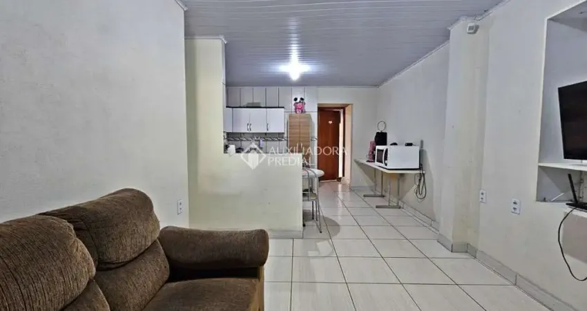 Casa com 3 quartos à venda na Rua Guajuvira, 705, Jardim do Bosque, Cachoeirinha