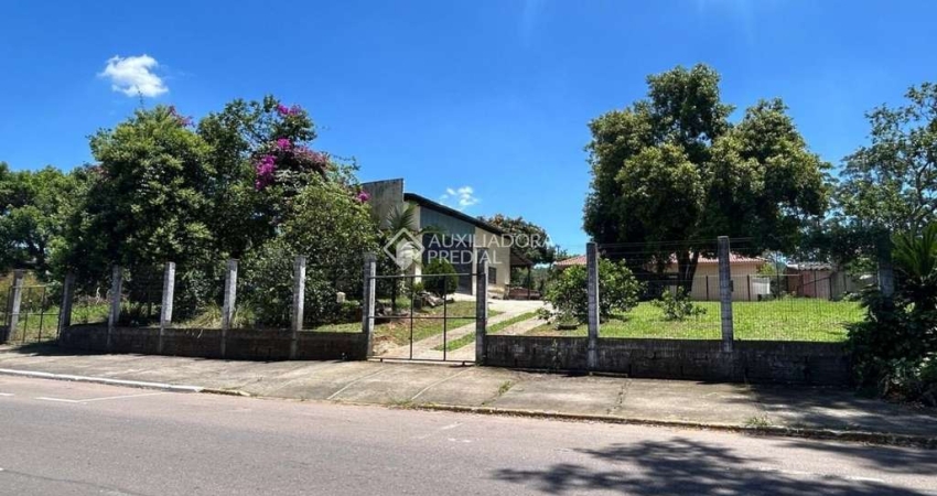 Terreno comercial à venda na Avenida Itacolomi, 1620, Barnabé, Gravataí