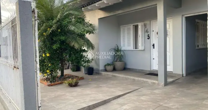 Casa com 2 quartos à venda na Rua Alvício Silva, 7189, Vila Carlos Antônio Wilkens, Cachoeirinha