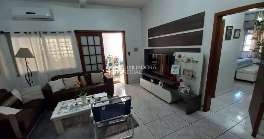 Casa comercial à venda na Avenida Dorival Cândido Luz de Oliveira, 2997, São Jerônimo, Gravataí