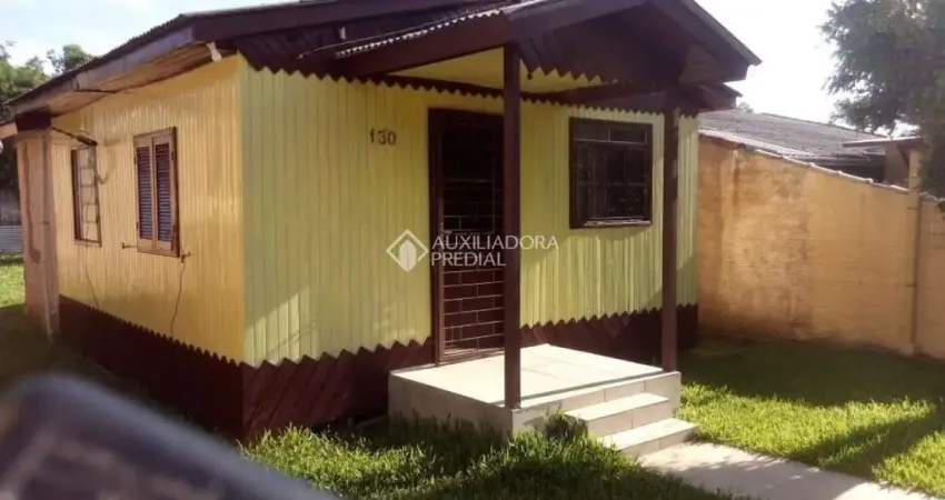 Casa com 2 quartos à venda na São Borja, 130, Barnabé, Gravataí