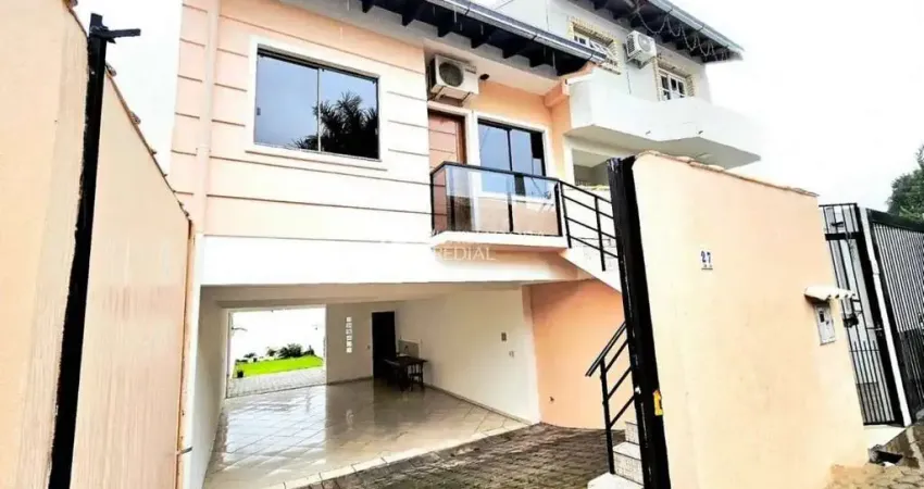 Casa com 2 quartos para alugar na Rua dos Cardeais, 27, Diva Lessa de Jesus, Gravataí