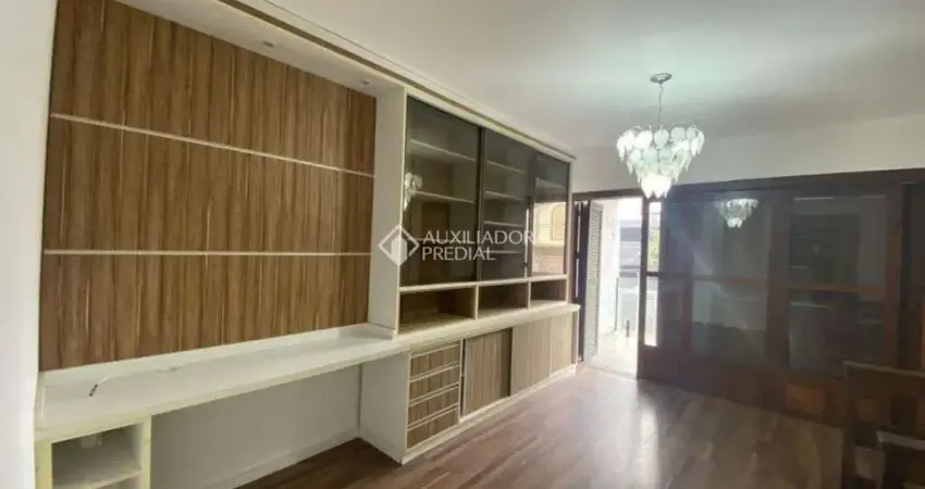 Casa com 3 quartos para alugar na Rua Luiz Arlindo Jaeger, 166, Salgado Filho, Gravataí