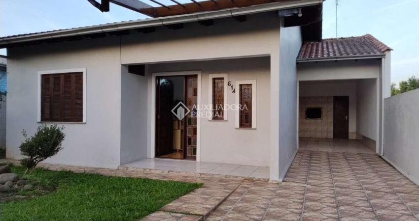 Casa com 2 quartos para alugar na Rua Planalto, 614, Dona Mercedes, Gravataí