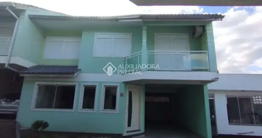 Casa em condomínio fechado com 3 quartos à venda na Rua Aparício Soares da Cunha, 300, Vila Bom Princípio, Cachoeirinha