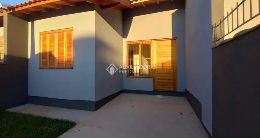 Casa com 2 quartos à venda na São Paulo, 938, Vila Fátima, Cachoeirinha