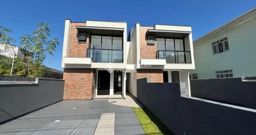 Casa com 3 quartos à venda na Rua Hamilton Ferreira, 236, Areias, São José