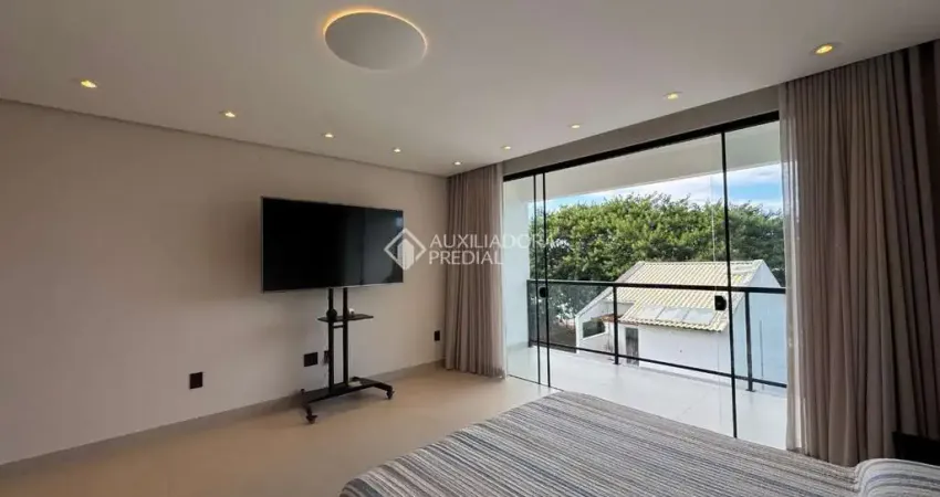 Casa com 4 quartos à venda na Rua Frederico Afonso, 4161, Fazenda Santo Antônio, São José