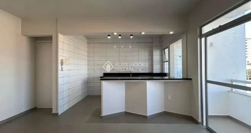 Apartamento com 3 quartos à venda na Rua Nossa Senhora Aparecida, 1185, Barreiros, São José