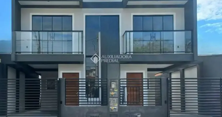 Casa com 2 quartos à venda na do Porto, 190, Forquilhas, São José