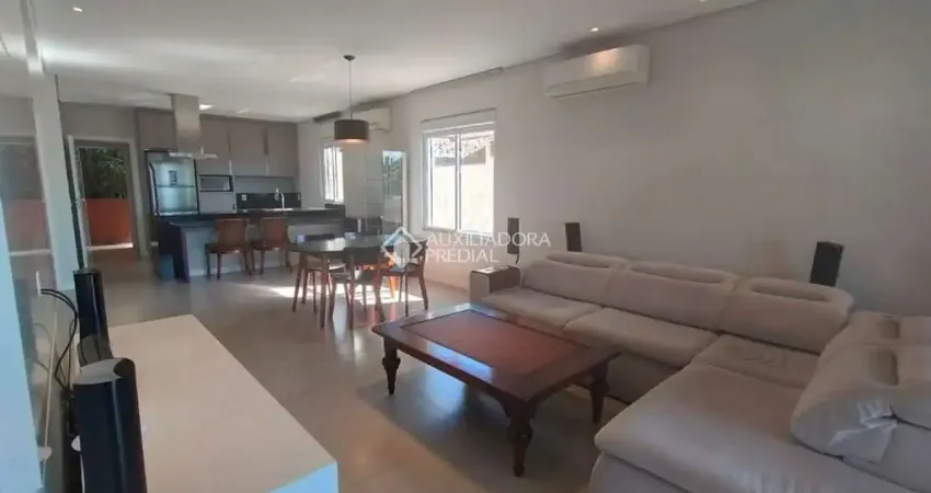 Casa com 4 quartos à venda na Rua Jornalista Lázaro Bartolomeu, 175, Centro, Florianópolis