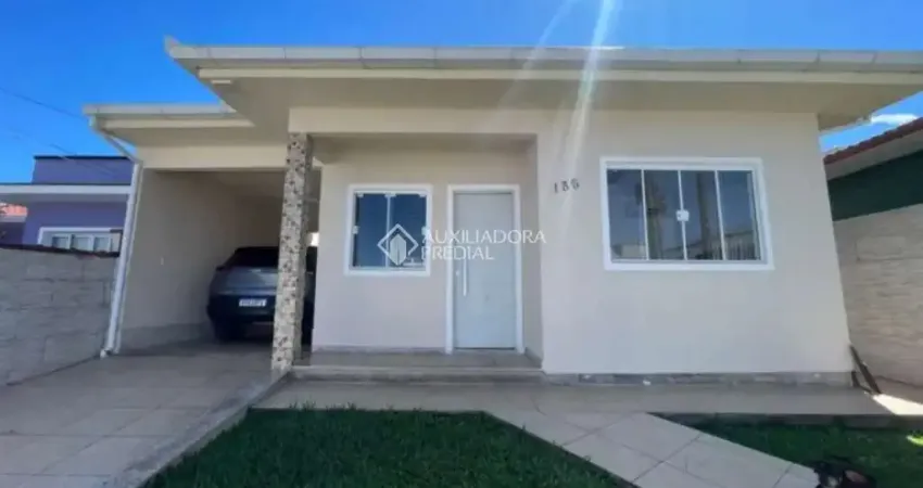 Casa com 3 quartos à venda na Rua das Carambolas, 135, Madri, Palhoça