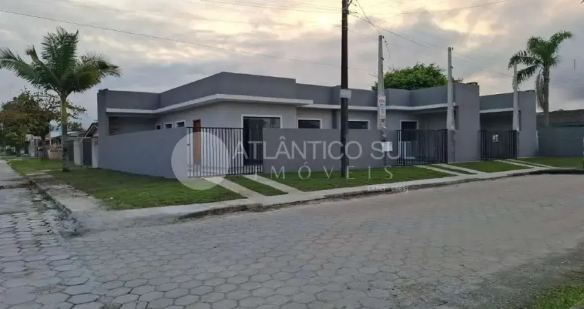Casa à venda com 2 e 3 quartos, praia de leste, pontal do parana - pr