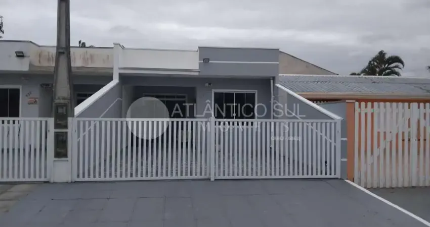 Casa com 2 quartos no balneário canoas a 350 metros do mar - pontal do paraná