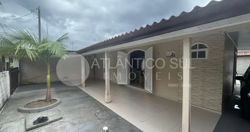 Duas casas no terreno à venda, BALNEÁRIO LUCIANE, PONTAL DO PARANA - PR