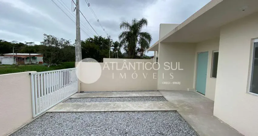 Casa à venda, em região de moradores no balneário rivieira, matinhos - pr