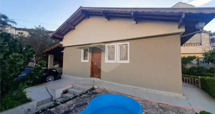 Casa com 4 quartos à venda na Doutor Orozimbo Correa Neto, Santa Ângela, Poços de Caldas