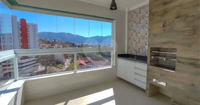 Cobertura com 3 quartos à venda em Jardim Quisisana - MG