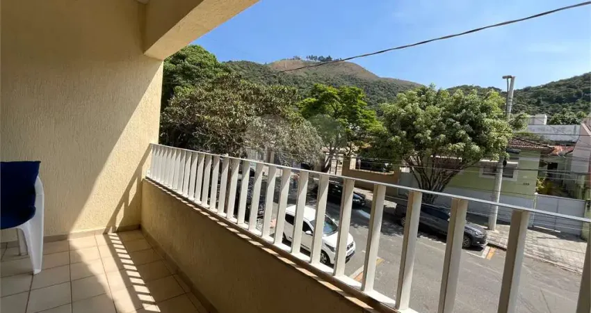 Casa à venda com 3 quartos, sendo 1 suíte,  no centro, poços de caldas - mg