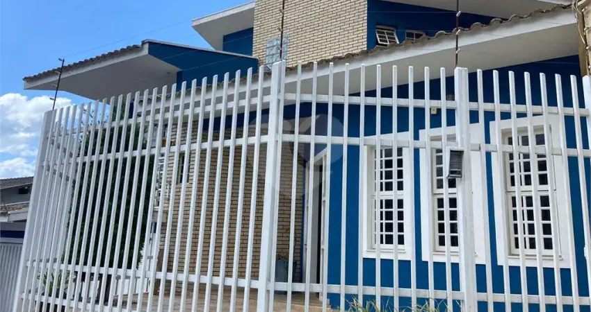 Casa à venda com 3 quartos, sendo 1 suíte,  em parque vivaldi leite ribeiro, poços de caldas - mg