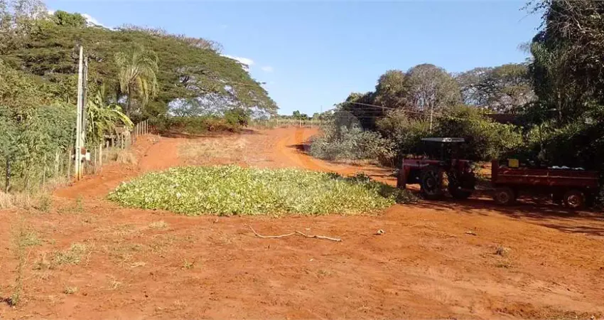 Chácara à venda com 2 quartos em área rural de são joão da boa vista, são joão da boa vista - sp
