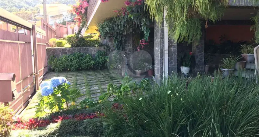 Casa à venda com 3 quartos, sendo 1 suíte,  em jardim dos estados, poços de caldas - mg