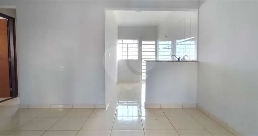 Casa à venda com 3 quartos em jardim progresso, são joão da boa vista - sp