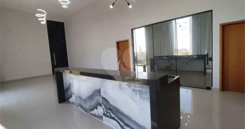 Casa térrea à venda com 3 quartos, sendo 3 suítes,  em residencial fazenda das areias, são joão da boa vista - sp